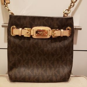 Michael Kors Crossbody